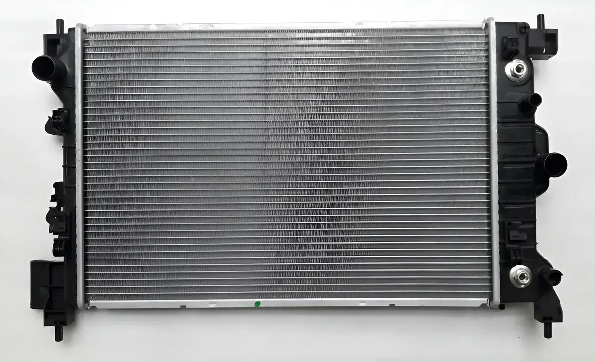 Radiador de agua para Chevrolet Sonic Tracker - Vértigo Repuestos