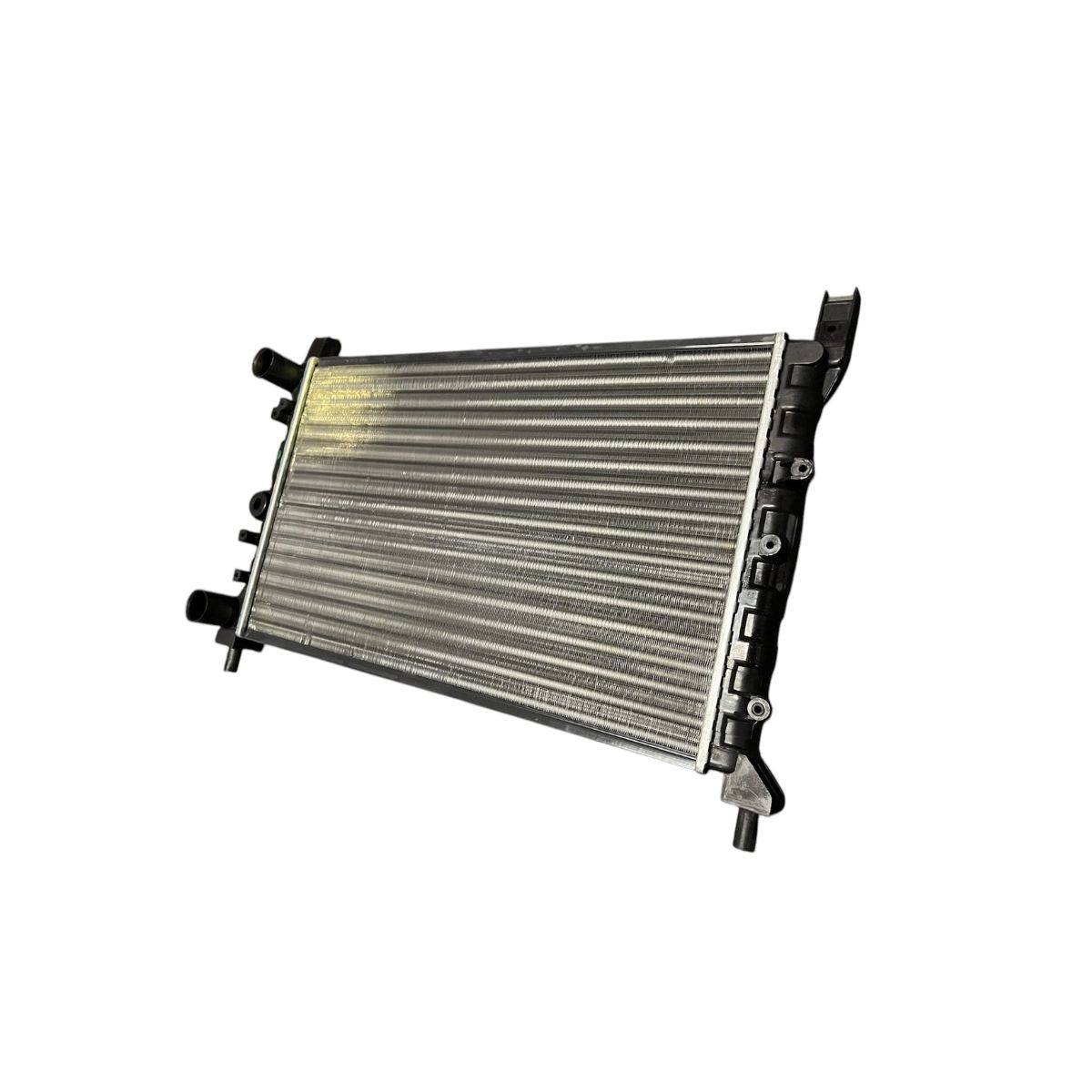 Radiador de Fiat 1.3/1.7 DSL 32X52 S/Deposito 86/04