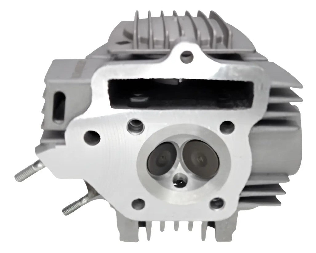 Tapa de cilindro de moto Yumbo C110 completa Jemipex - Vértigo Repuestos